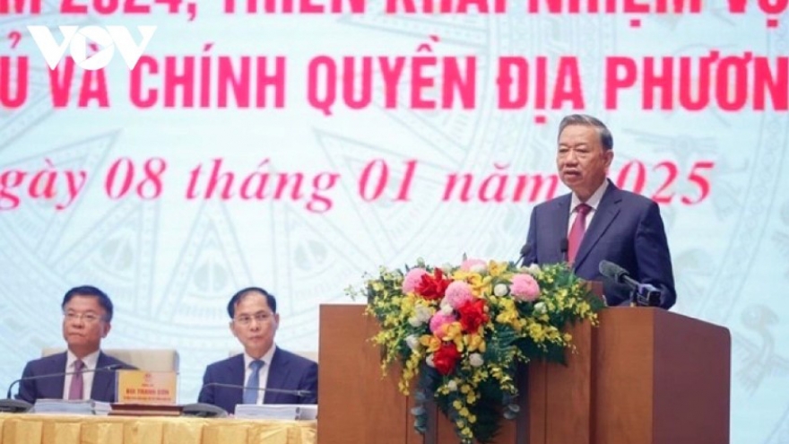 Party chief calls for comprehensive reforms to foster development and prosperity